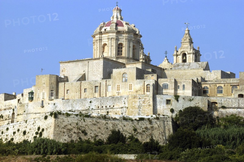 MALTA, Mdina, View of hilltop city