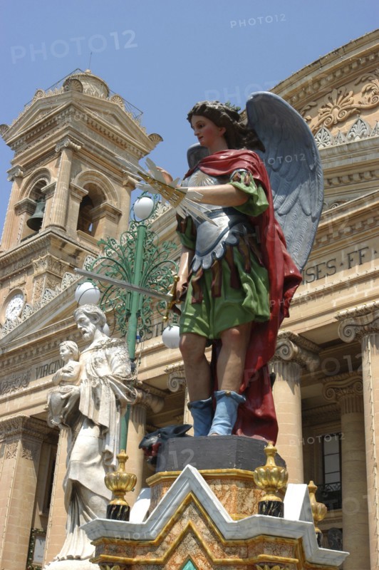 MALTA, Mosta, Statues outside St Marys Church