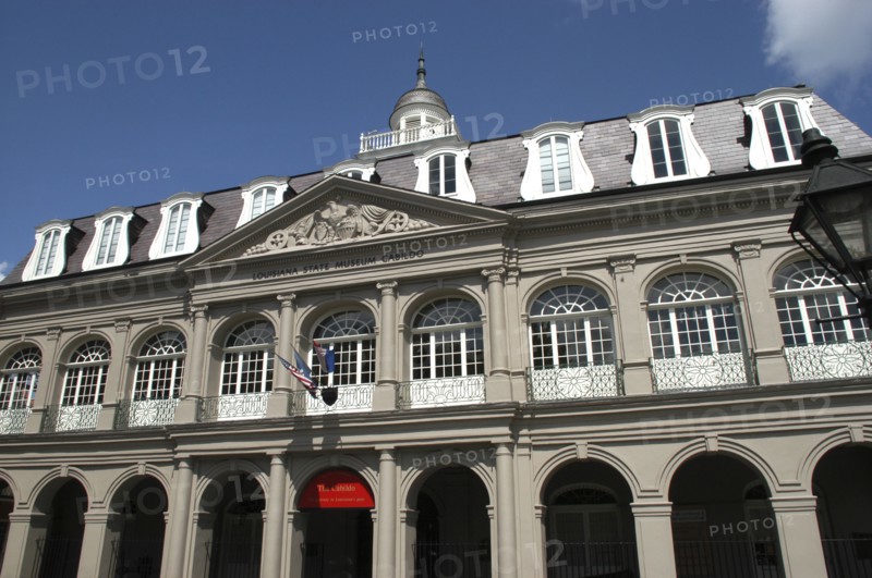 USA, Louisiana, New Orleans, French Quarter. The Louisiana State Museum Cabildo facade on Jackson Square