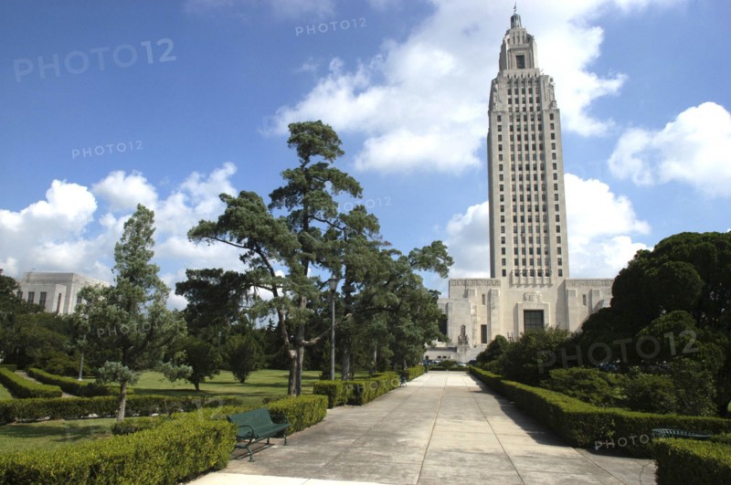 USA, Louisiana, Baton Rouge, The Louisiana State Capitol Building seen from gardens