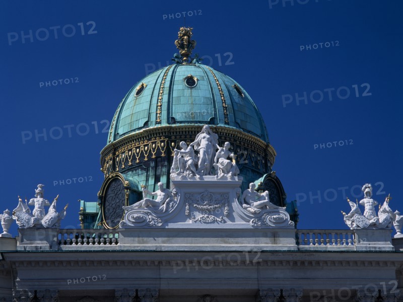 AUSTRIA, Vienna, Hofburg Royal Palace. St Michael Gate green dome seen from Michaeler Platz