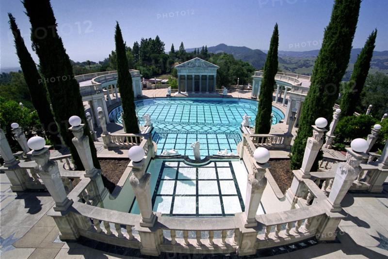 USA, California, Hearst Castle, View over the Greek/Roman Neptune Pool at Hearst Castle owned by William Randolf Hearst