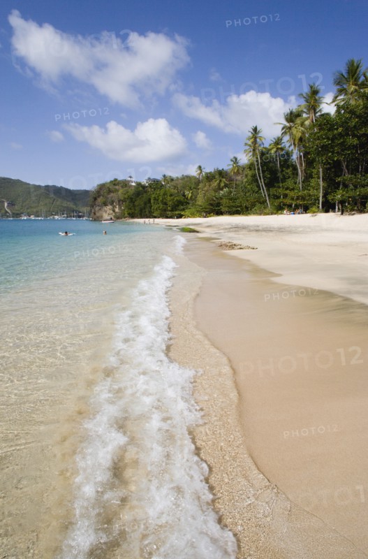WEST INDIES, St Vincent & The Grenadines, Bequia, Princess Margaret beach