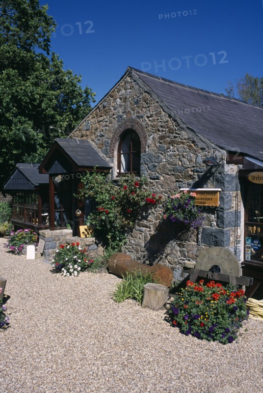 UNITED KINGDOM, Channel Islands, Guernsey, St Saviours. La Rue Des Issues.  The Guernsey Woodcarvers.