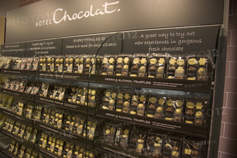 ENGLAND, Essex, Thurrock, Lakeside Shopping Centre. Hotel Chocolate shop display.