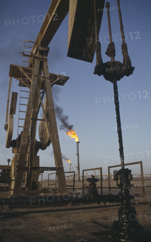 EGYPT, Sinai, Agip oil fields.