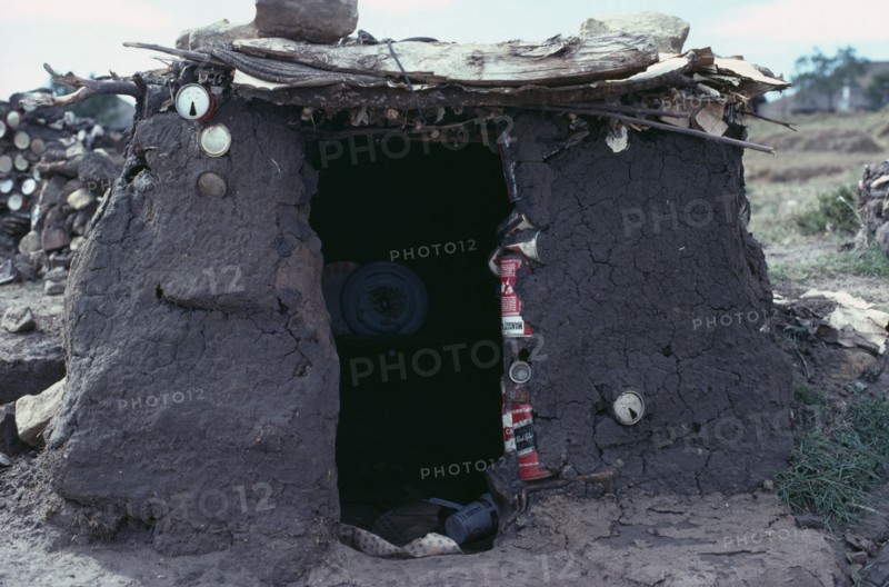 LESOTHO, Architecture, Hut made from mud and tin cans