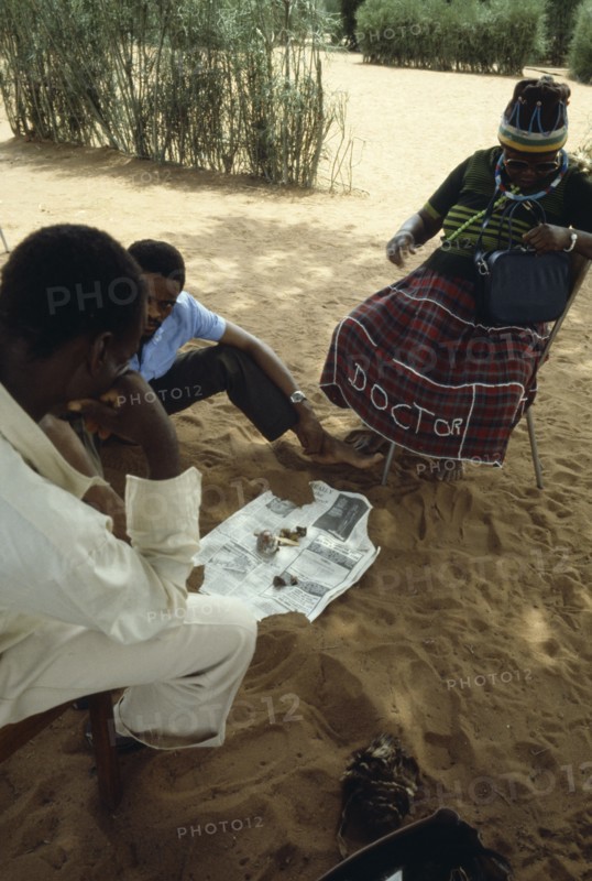 BOTSWANA, Medical, Traditional healer divining.