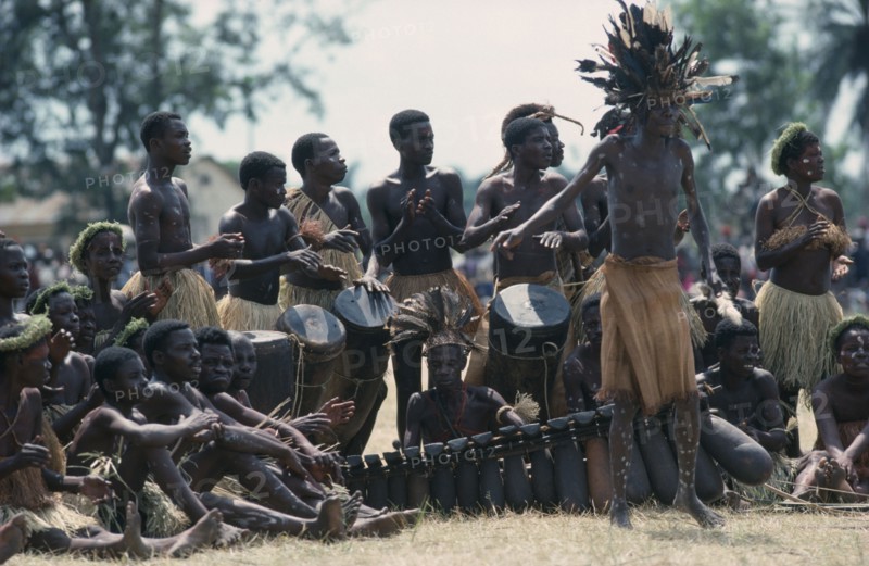 CONGO, Gungu, Bapende tribal musicians playing at Gungu Festival.