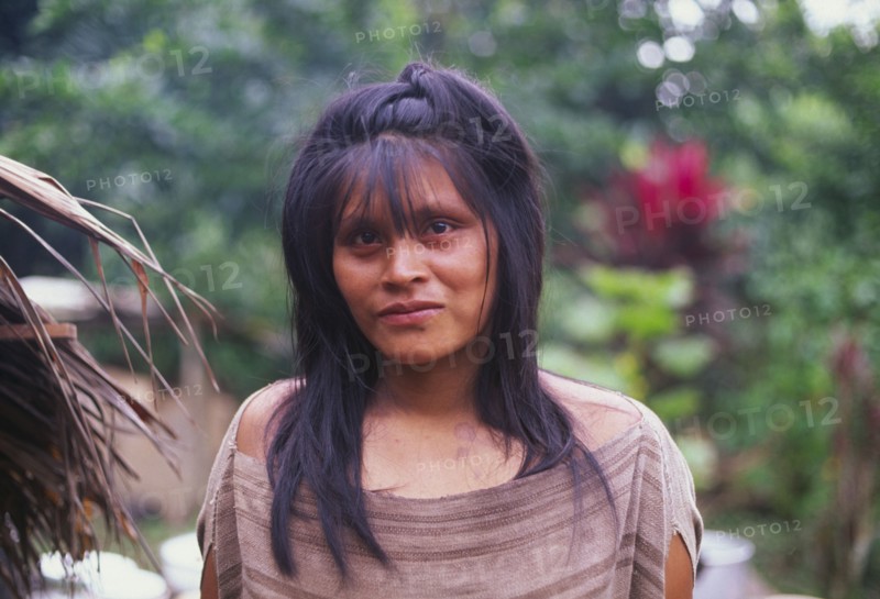 PERU, Nuevo Mundo, Camisea, Machiguenga Indian woman.