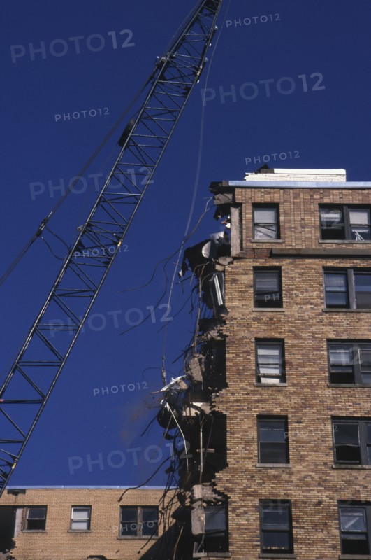 USA, Washington D.C., "Demolition of an old building, close to Dupont Circle, "