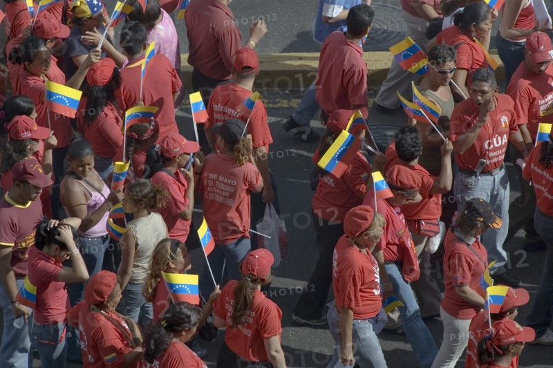 VENEZUELA, Caracas, Participants in a march in support of President Hugo Chavez along the Avenida Francisco de Miranda.