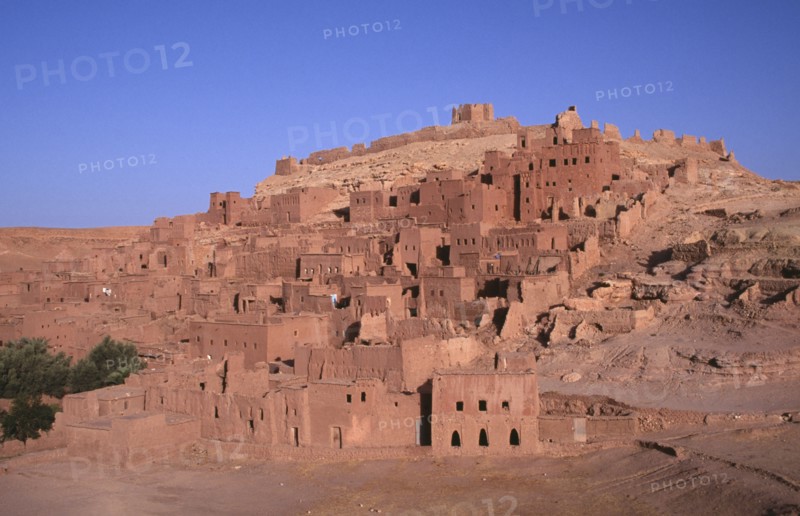 MOROCCO, Ait Benhaddou, Kasbah and hill town used in films such as Jesus of Nazareth and Lawrence of Arabia.