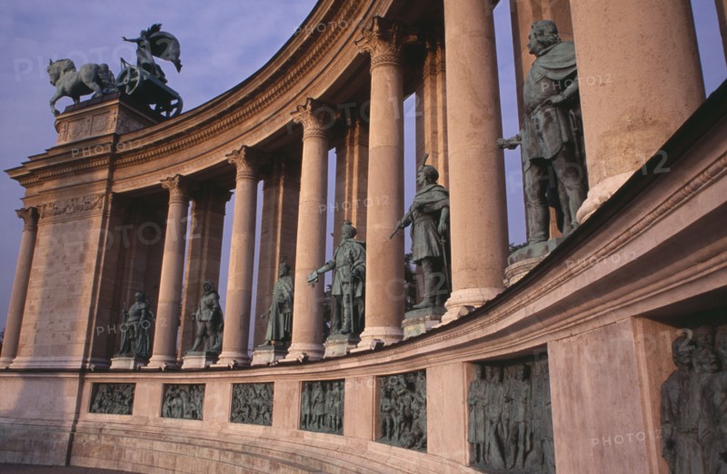 HUNGARY, Budapest, Heroes  Square erected to mark the 1000th anniversary of the Magyar conquest.  Statues of Hungarian leaders on semi circular colonnade of the Millennary Monument. Eastern Europe