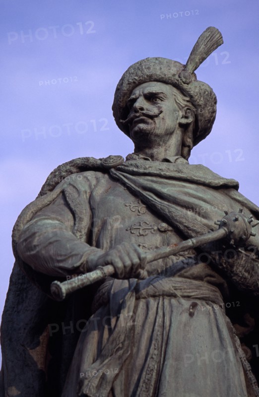 HUNGARY, Budapest, Heroes  Square erected to mark the 1000th anniversary of the Magyar conquest.  Statue on the Millennary Monument of great Hungarian leaders. Eastern Europe