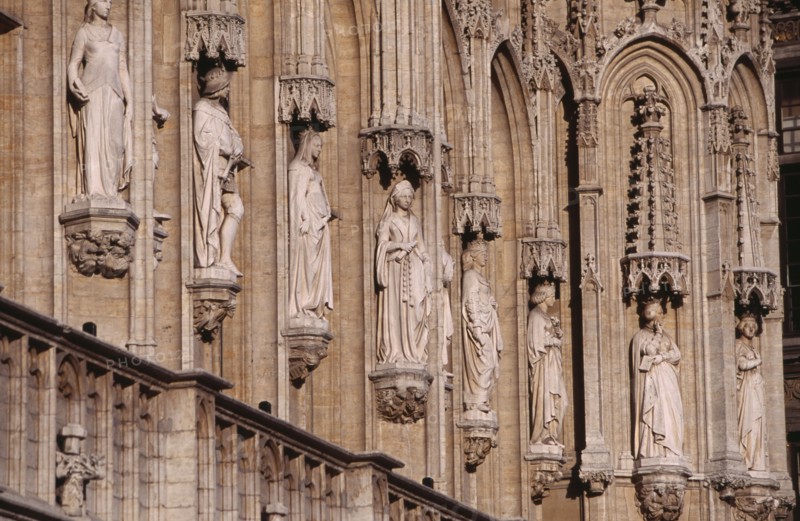 BELGIUM, Brabant, Brussels, Grand Place.  Hotel de Ville  detail of facade decorated with statues representing the Dukes and Duchesses of Brabant.  Stadhuis 15th Century