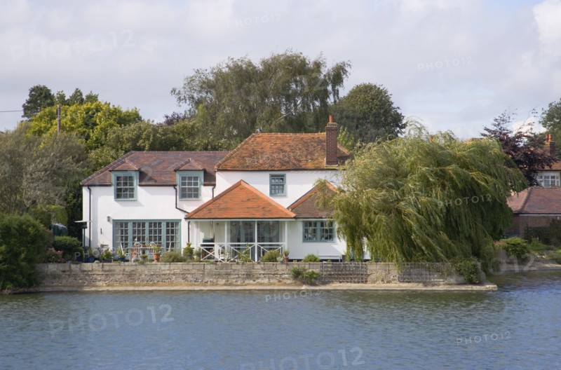 ENGLAND, Hampshire, Emsworth, Waterside house.