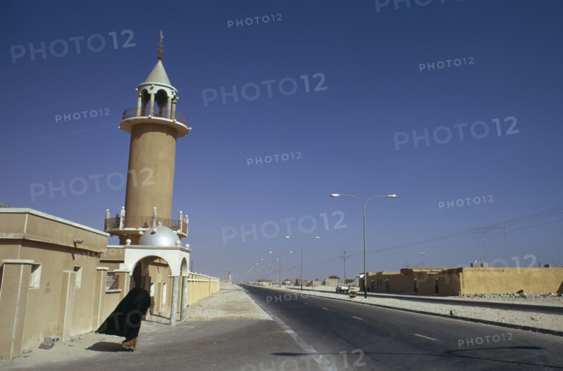 QATAR, Architecture, Mosque beside main road highway