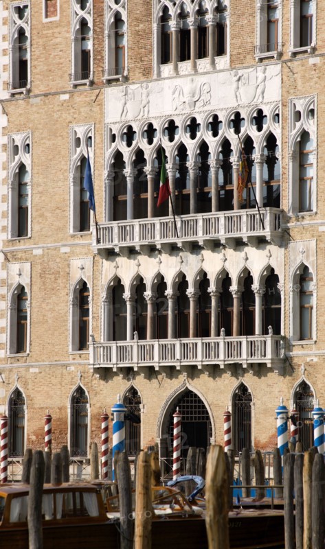ITALY, Veneto, Venice, The palace of Ca' Foscari on the Grand Canal built for Doge Francesco Foscari in 1437. Now part of the University of Venice