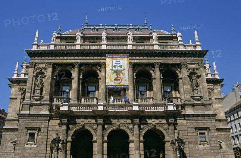HUNGARY, Budapest, Opera House