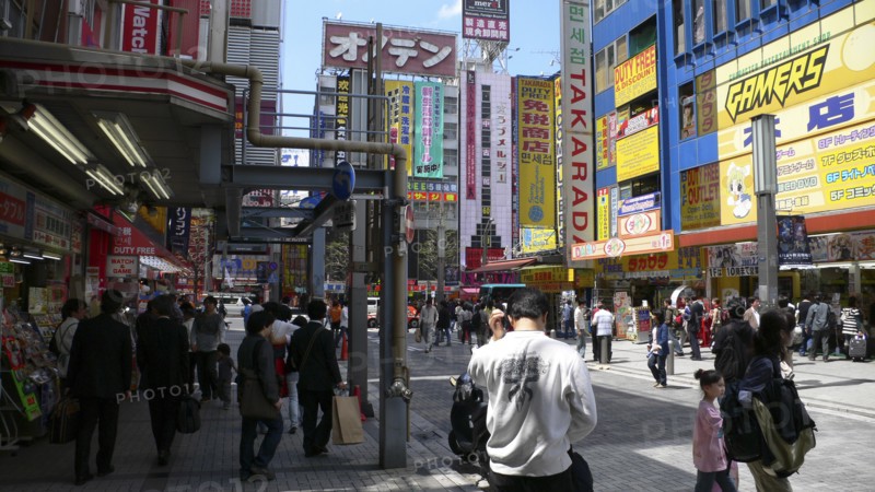 JAPAN, Honshu, Tokyo, "Akihabara ""electric city"", near the train station, crowds, jumble of signs"