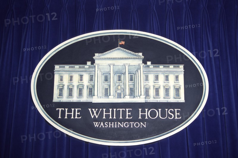 USA, Washington DC, "White house sign and logo, Press Room, The White House, Pennsylvania Avenue,"