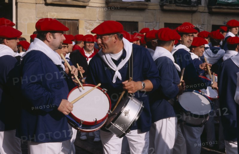 SPAIN, Pais Vasco, Hondarribia, Drummers at annual festival celebrating the defeat of the French during a siege in 1638ad.