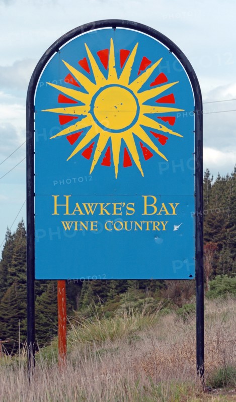 NEW ZEALAND, NORTH ISLAND, HAWKES BAY, "NAPIER, HAWKES BAY SIGN ON ROUTE 5 ON THE OUTSKIRTS OF NAPIER."