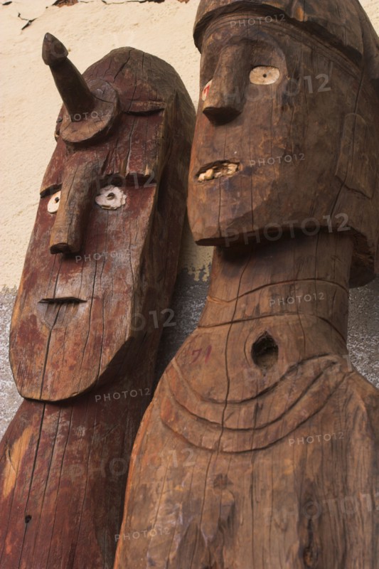 ETHIOPIA, South, Konso - Waga (Wakka), "Famous carved wooden effergies of Chiefs and Warriors, which are now becoming rare as many have been stolen by art collectors "