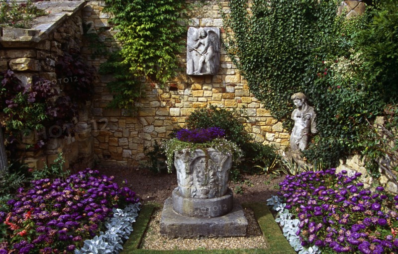 ENGLAND, Kent, Edenbridge, "Hever Castle, part of the Italian Garden,."