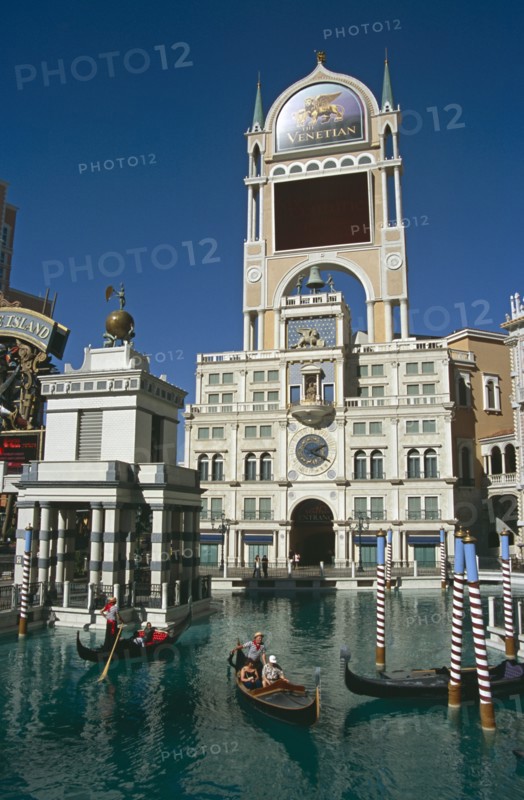 USA, Nevada, Las Vegas, "Venetian Hotel and Casino, gondolas on lake."