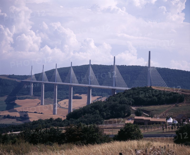 FRANCE, Midi-Pyrenees, Aveyron, Millau bridge which spans the Tarn River Valley and carries the A75 motorway linking Beziers in the south with Clermont Ferrand in the north.