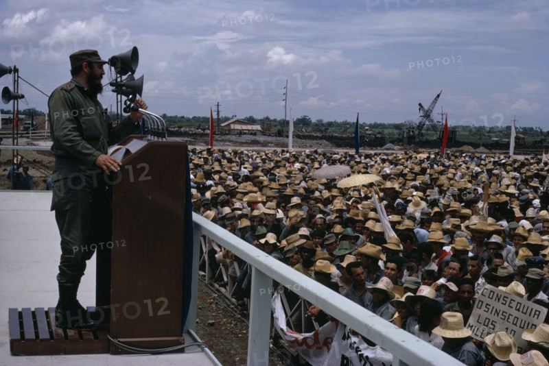 CUBA, Santiago de Cuba, Santiago, Fidel Castro prononce un discours à l'occasion de l'inauguration d'un barrage.
