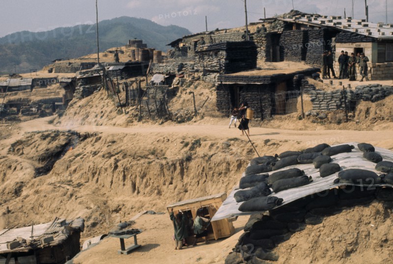 VIETNAM, Central Highlands, Dak Pek, Vietnam War. Dak Pek United States and Montagnard Special Forces defensive outpost behind Viet Cong lines and Ho Chi Minh trail in the Central Highlands of South Vietnam