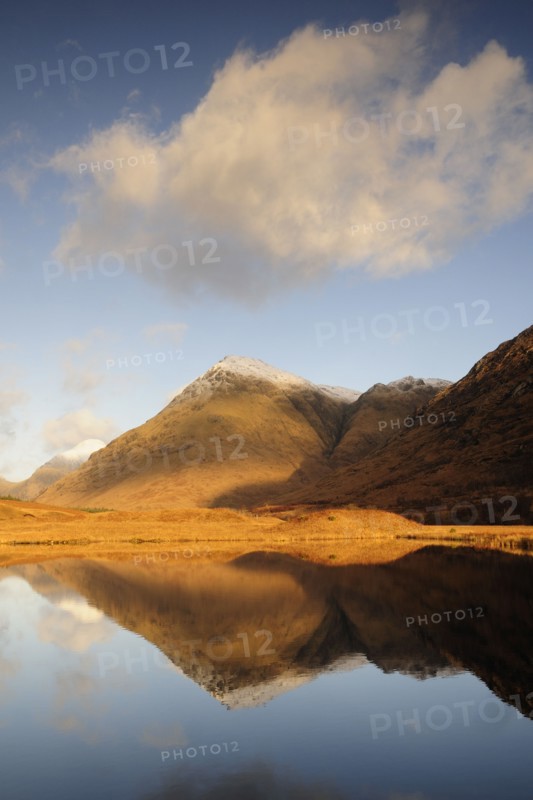 Scotland, Argyll, Glen Etive, Mountains & water views along Glen Etive