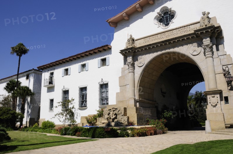 USA, California, Santa Barbara, County Courthouse.