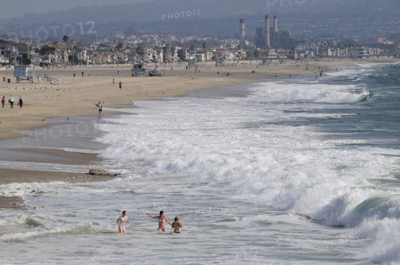 USA, California, Los Angeles, "Beach views with surf, Manhattan Beach"