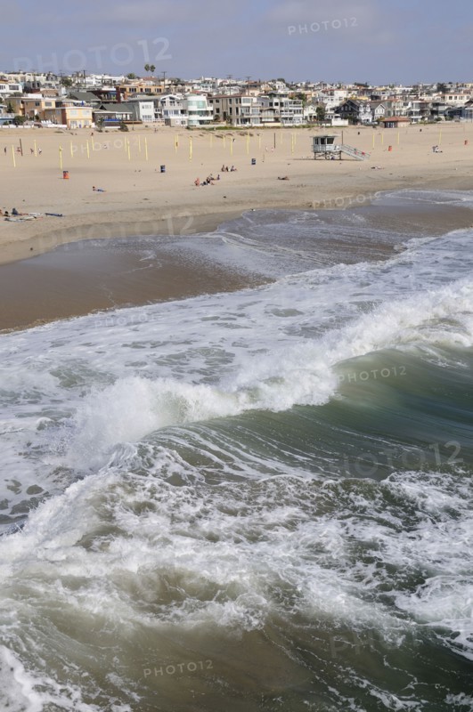 USA, California, Los Angeles, "Beach views with surf, Manhattan Beach"