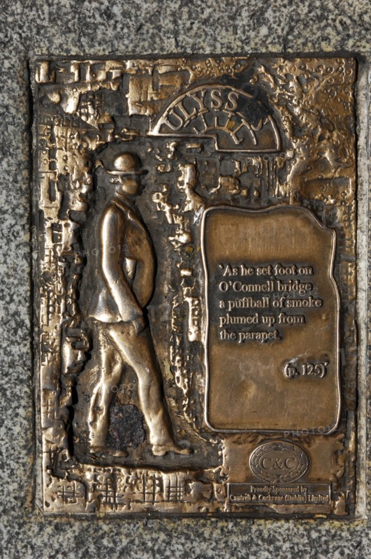 IRELAND, Dublin, Joyces Ulysses Bronze Plaque OConnell Street.