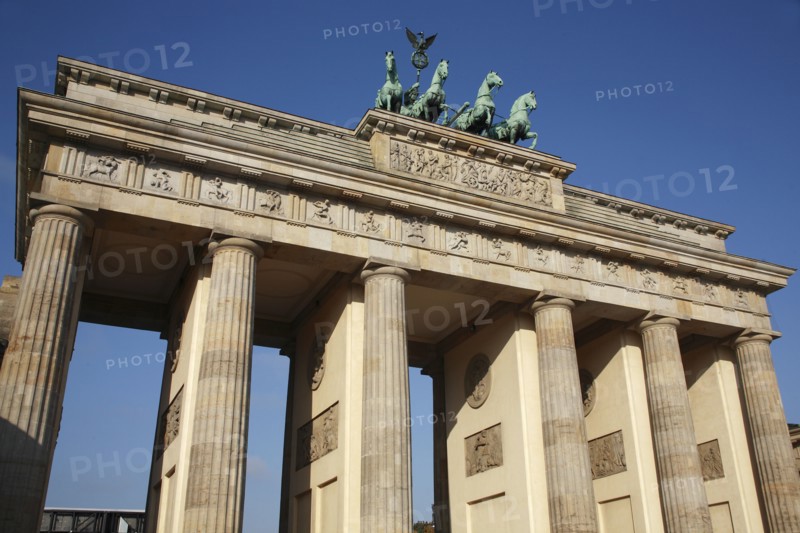 Germany, Berlin, Brandenburg Gate.