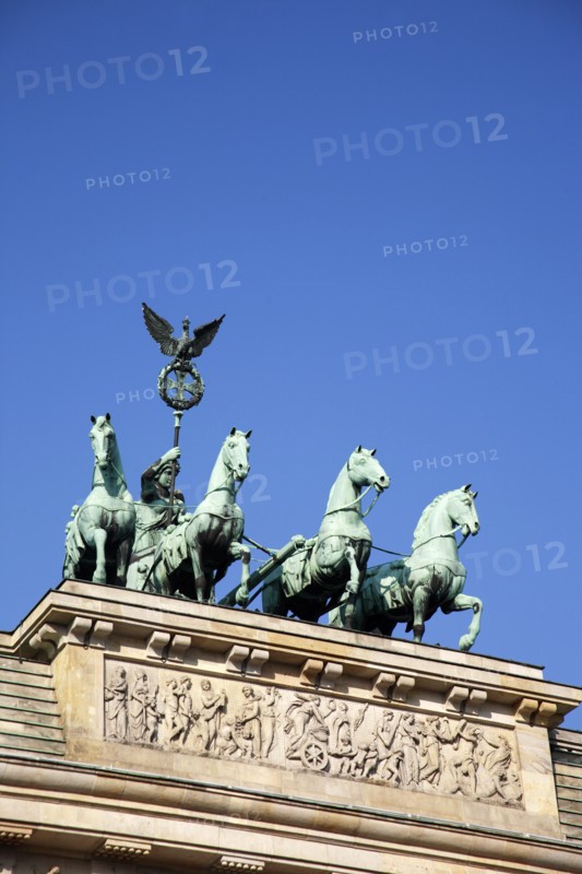 Germany, Berlin, Brandenburg Gate.