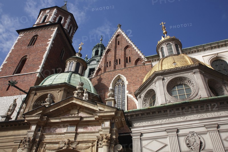 Poland, Krakow, Wawel Cathedral exterior.