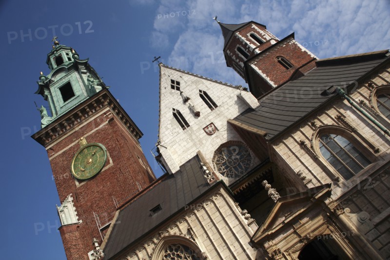 Poland, Krakow, Wawel Cathedral exterior.
