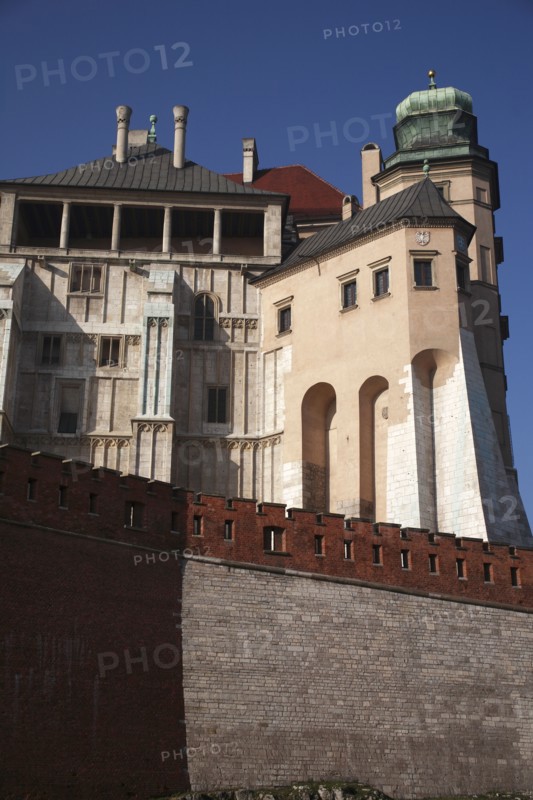Poland, Krakow, Wawel Castle exterior.