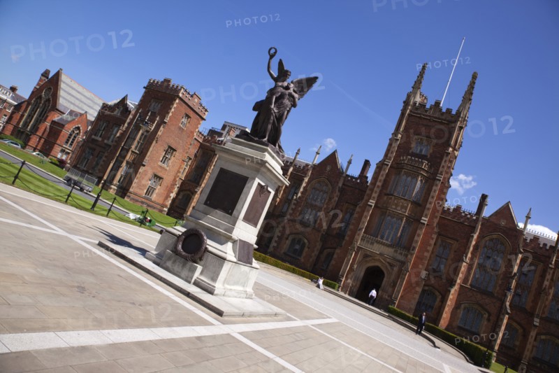 Ireland, Northern, Belfast, Queens Quarter, Queens University main building, designed by architect Charles Lanyon.