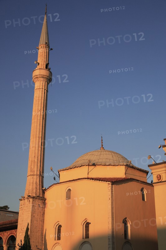 Albania, Tirane, Tirana, Ethem Bey Mosque and minaret in Skanderbeg Sqaure.