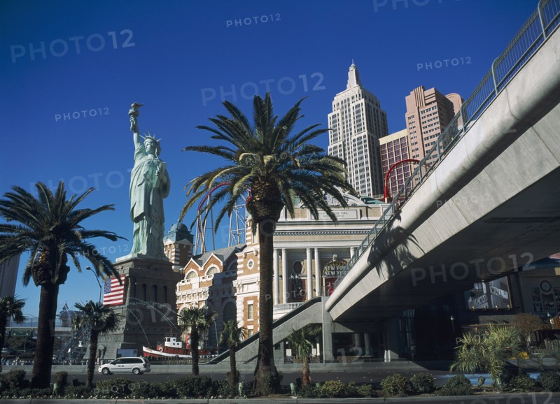 USA, Nevada, Las Vegas, New York New York hotel and casino with elevated walkway to MGM Grand.