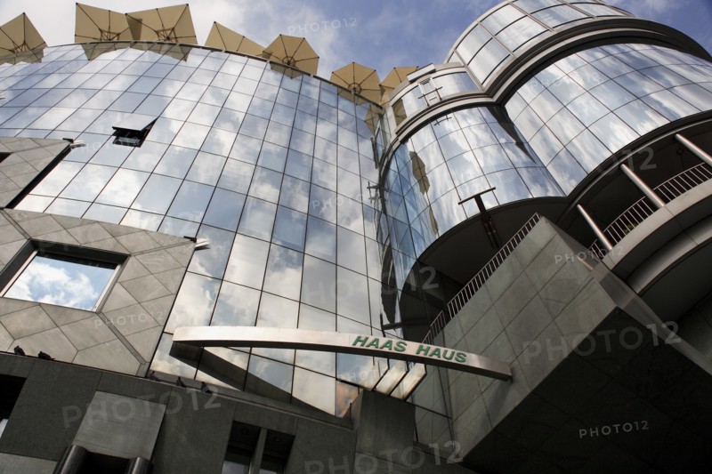 Exterior detail of the Haas Building or Haas Haus. Modern glass fronted and concrete office building in Saint Stephens Square. Photo: Bennett Dean
