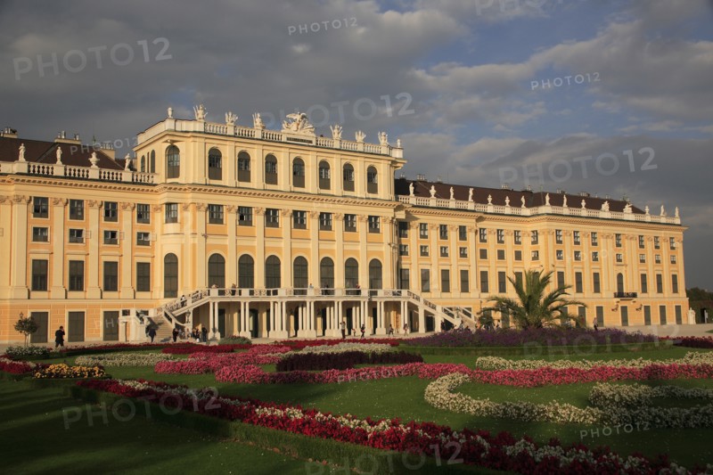 Schonnbrunn Palace. Part view of exterior and formal gardens. Photo : Bennett Dean