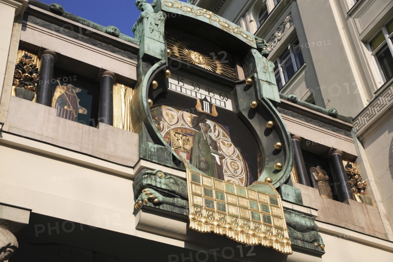 The Anker Clock at Hoher Market. Photo: Bennett Dean